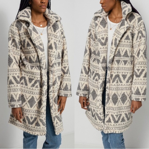 ☁️BILLABONG MONTREAL LONG LINE SHERPA JACKET☁️ - Picture 2 of 13